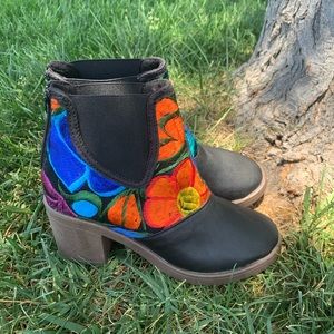 Mexican shoes handmade, free earrings tassel